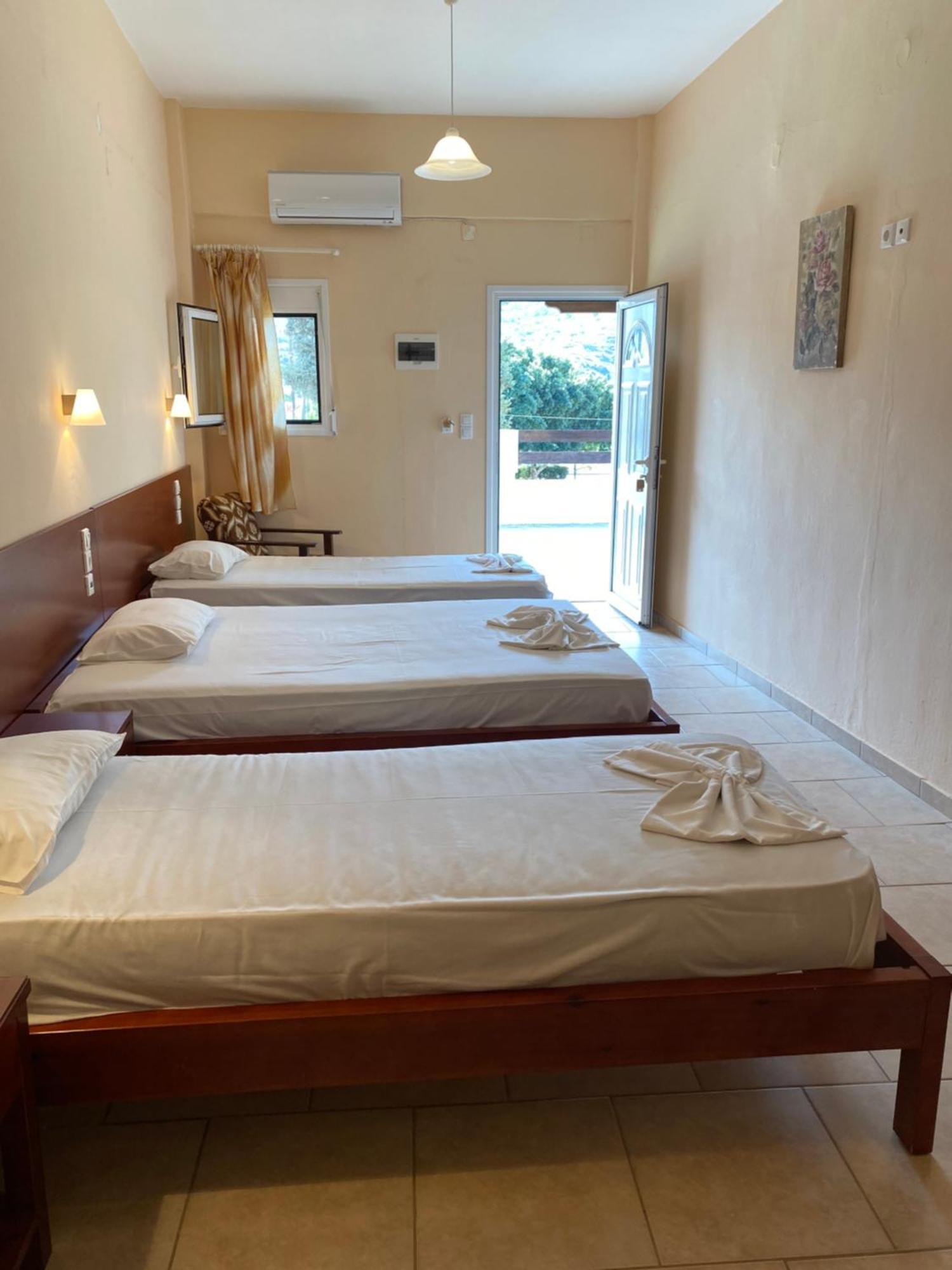 Pension Romantika มาตาลา ภายนอก รูปภาพ