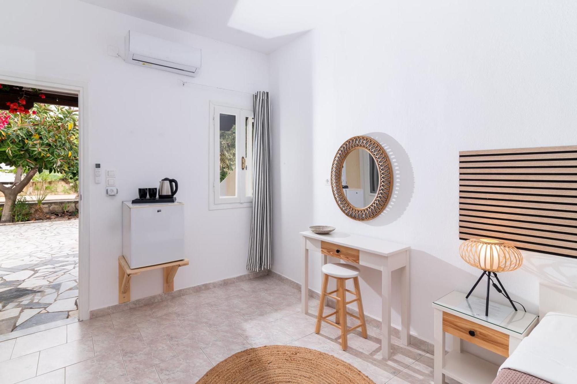 Pension Romantika มาตาลา ภายนอก รูปภาพ